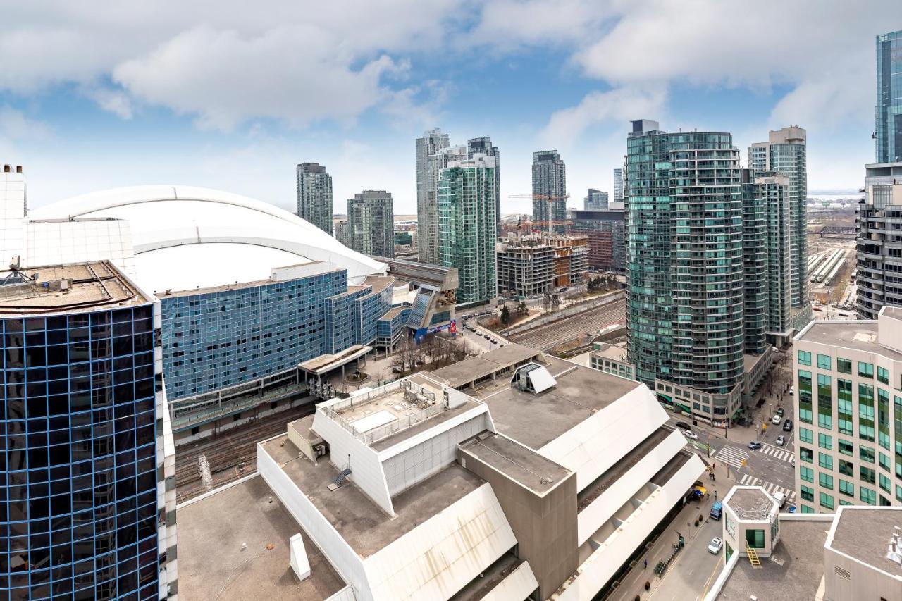 Across From The Cn Tower, Metro Toronto Convention Centre And Rogers Centre In Downtown Toronto Core公寓 外观 照片